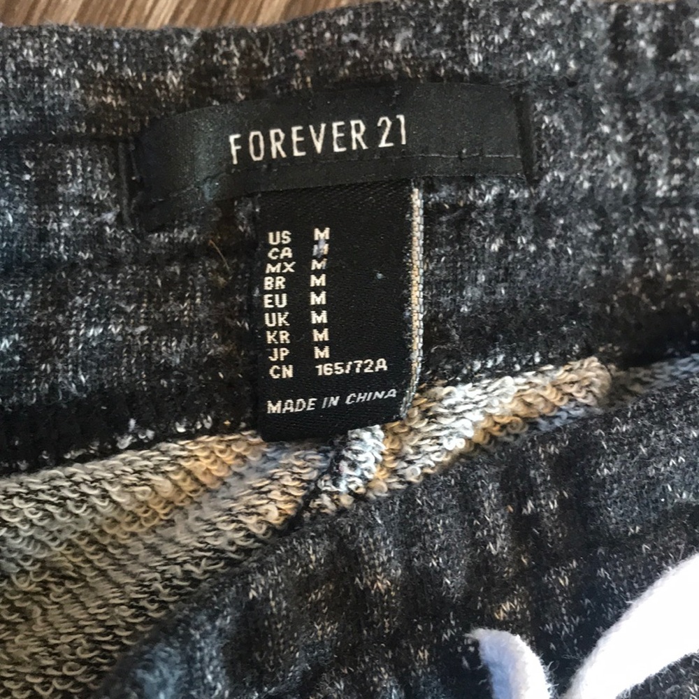 Forever 21 Dark Grey Joggers - Picture 3 of 4